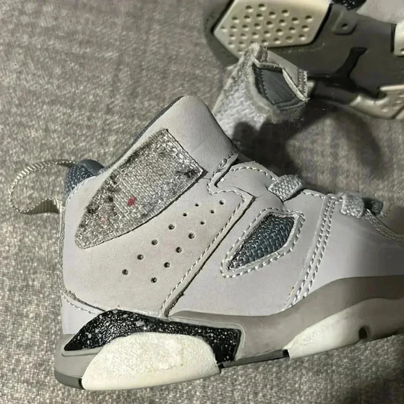 Air Jordan’s High Tops Baby Size 4C Gray - Picture 7 of 9